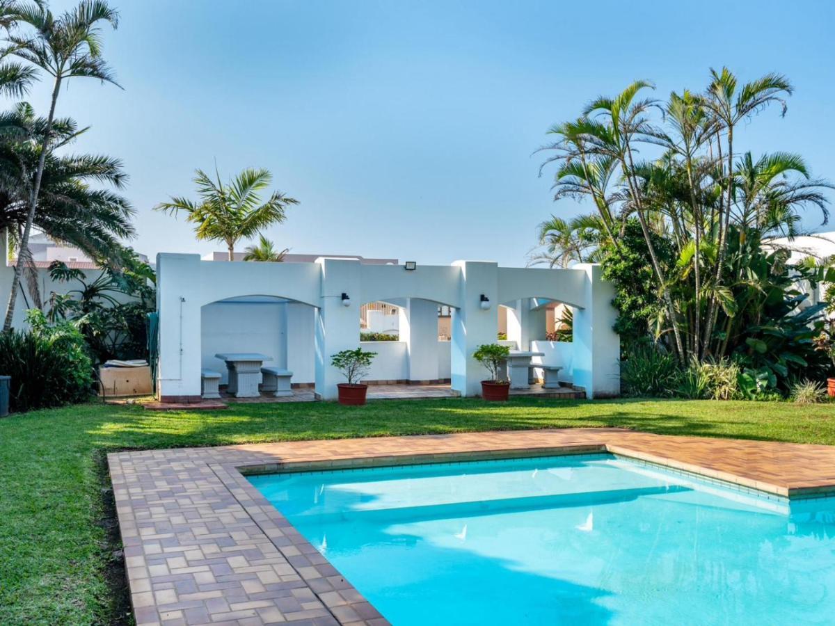 Skiathos At Beachfront Apartments In Shakas Rock Ballito Luaran gambar